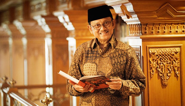 B.J. Habibie's Struggles During His Studies at Germany Will Inspire You
