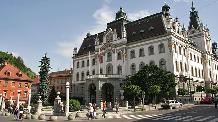 Study in University of Ljubljana with Scholarship