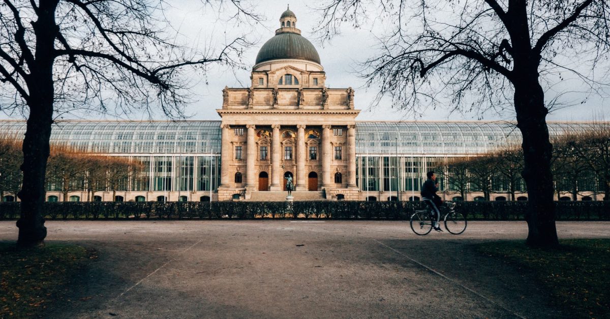 Top 5 Reasons Studying Business in Munich